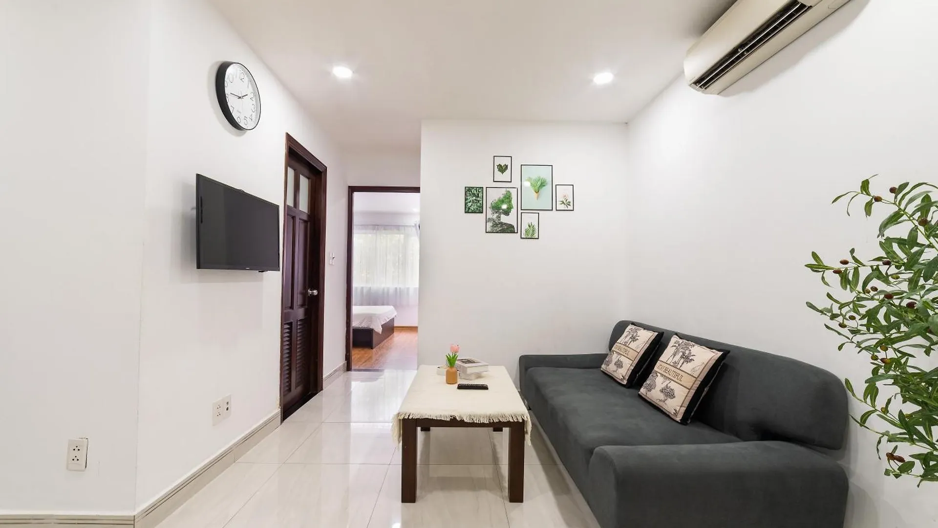 Tan Son Nhat Airport Apartment By Sabay Ho Şi Min 0*,  Vietnam