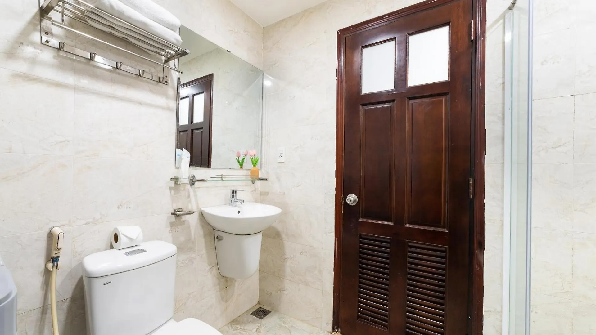 Tan Son Nhat Airport Apartment By Sabay Ho-Chi-Minh-Stadt 0*,  Vietnam